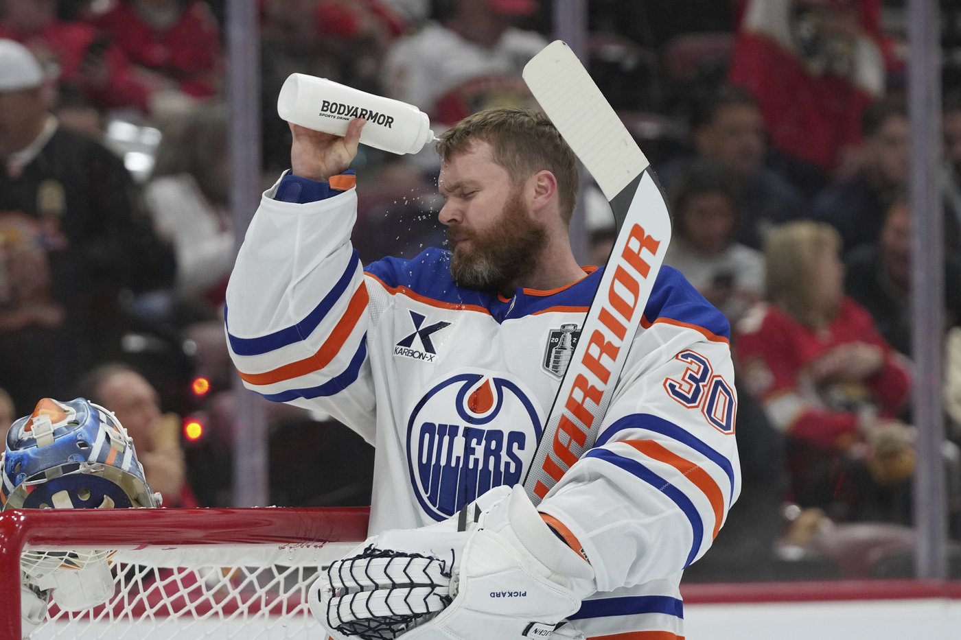Oilers dealing with Stanley Cup Final goalie debate. Panthers, 1 win from repeating, have Bobrovsky | iNFOnews.ca Oilers dealing with Stanley Cup Final goalie debate. Panthers, 1 win from repeating, have Bobrovsky | iNFOnews.ca