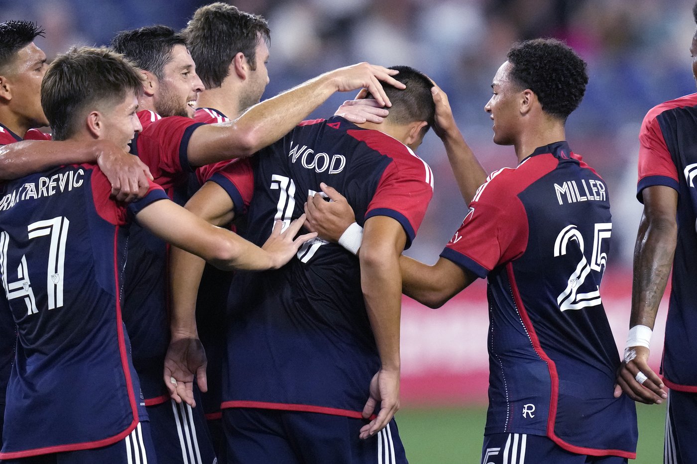 First career goals by Tom Pearce, Nathan Saliba rally Montreal to 2-2 draw with Revolution | iNFOnews.ca