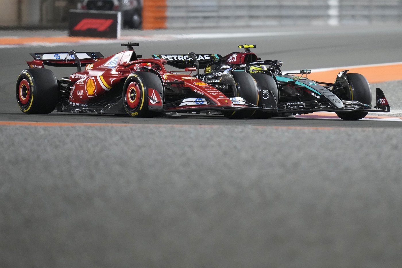 Norris defies orders to help Piastri and Verstappen loses the Qatar pole to Russell | iNFOnews.ca Norris defies orders to help Piastri and Verstappen loses the Qatar pole to Russell | iNFOnews.ca