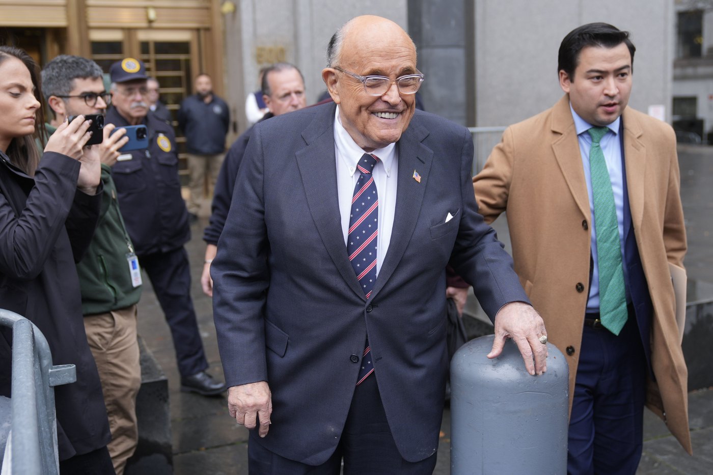 Rudy Giuliani in a courtroom outburst accuses judge in assets case of being unfair, drawing a rebuke | iNFOnews.ca Rudy Giuliani in a courtroom outburst accuses judge in assets case of being unfair, drawing a rebuke | iNFOnews.ca