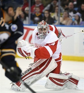 Red Wings used to overcoming injuries, have no issues turning net over to Mrazek | iNFOnews.ca Red Wings used to overcoming injuries, have no issues turning net over to Mrazek | iNFOnews.ca
