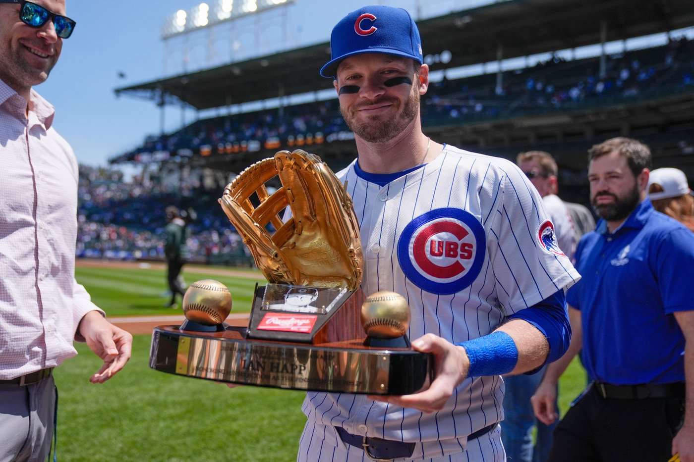 Ian Happ wins again as the Chicago Cubs earn a major league-high 3 Gold Glove awards | iNFOnews.ca Ian Happ wins again as the Chicago Cubs earn a major league-high 3 Gold Glove awards | iNFOnews.ca