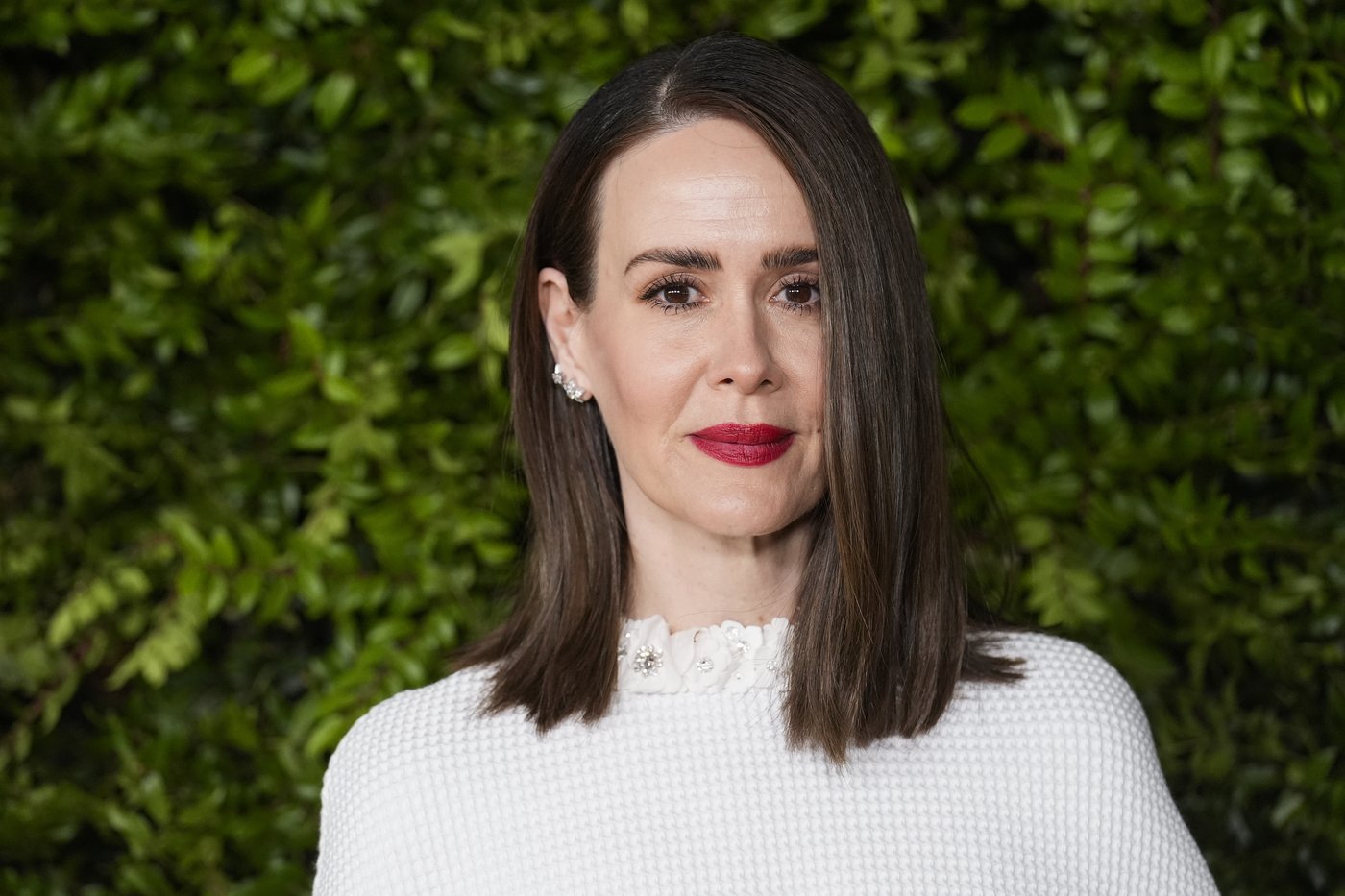 Keynote Selena Gomez spotlights prioritizing mental health during Academy Women's Luncheon | iNFOnews.ca