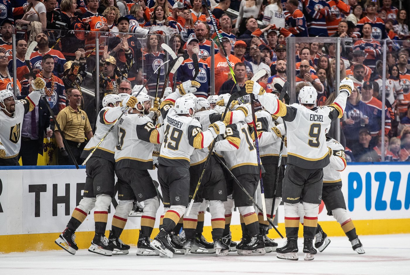 NHL playoffs: Smith's last-second goal lifts Vegas over Edmonton 4-3 in Game 3 | iNFOnews.ca