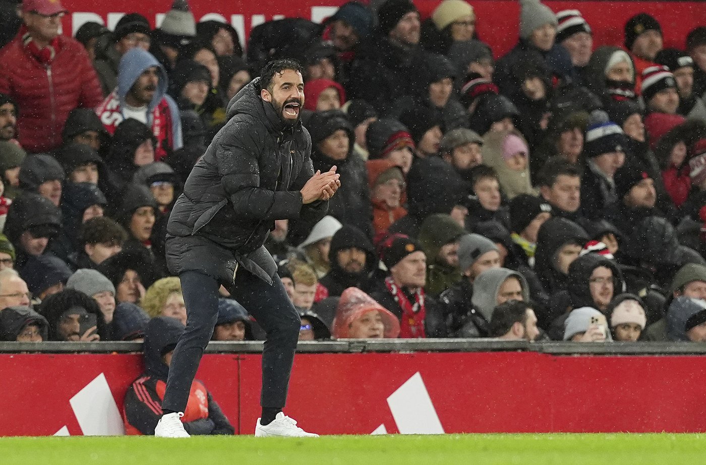Man City drops more points after draw with Crystal Palace and Man United loses again | iNFOnews.ca Man City drops more points after draw with Crystal Palace and Man United loses again | iNFOnews.ca
