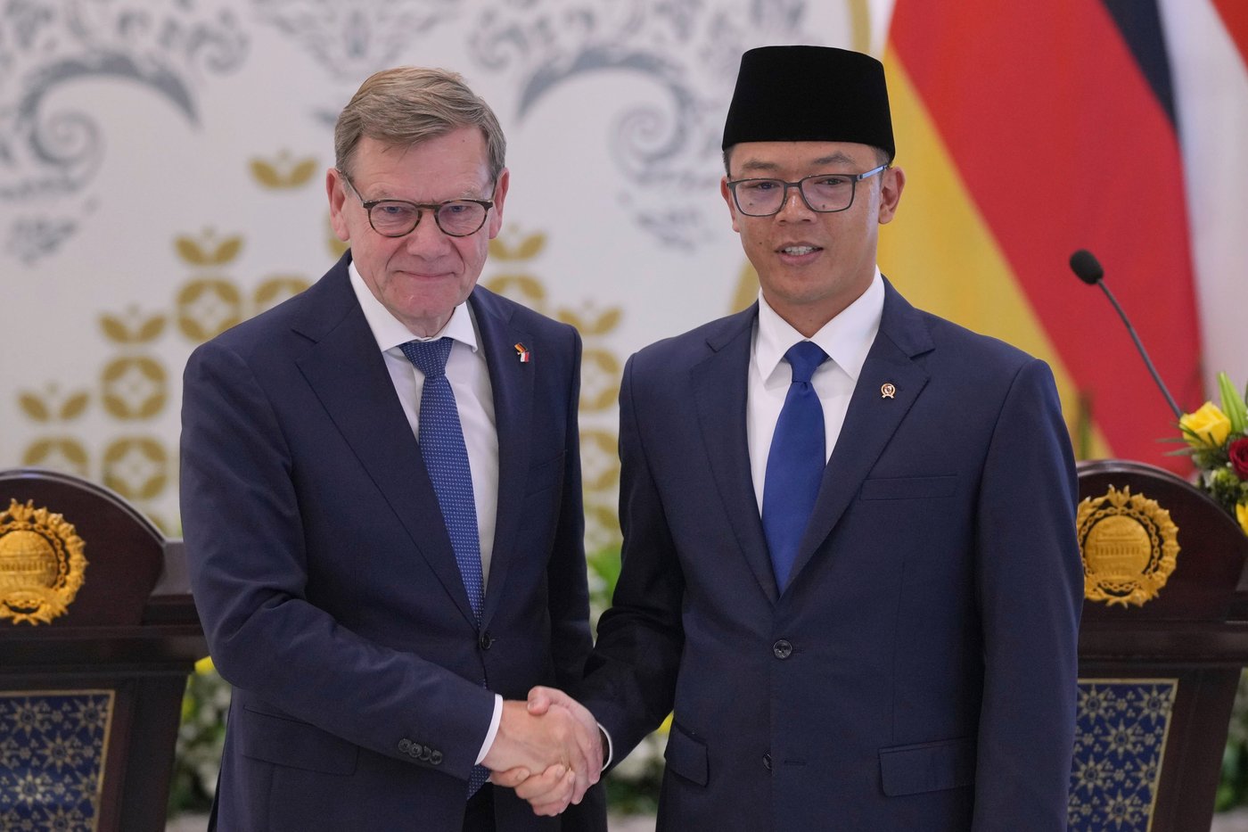 German foreign minister backs Israel and Palestine two-state solution during Indonesia visit | iNFOnews.ca German foreign minister backs Israel and Palestine two-state solution during Indonesia visit | iNFOnews.ca