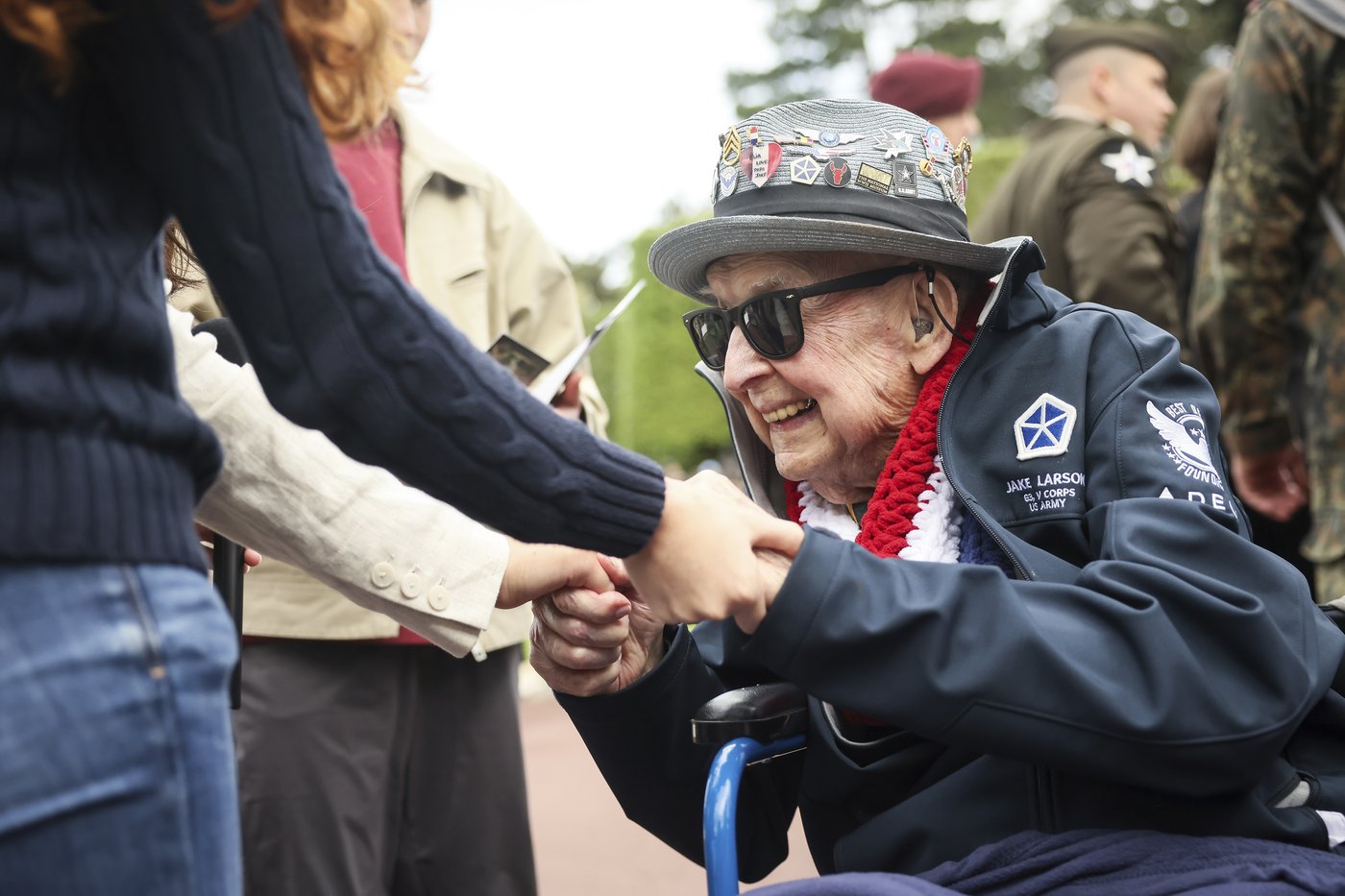 D-Day veterans return to Normandy to mark 81st anniversary of landings | iNFOnews.ca