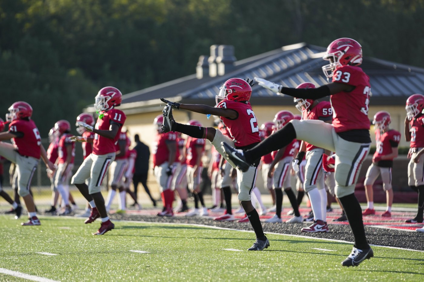 Hotter summers are making high school football a fatal game for some players | iNFOnews.ca Hotter summers are making high school football a fatal game for some players | iNFOnews.ca