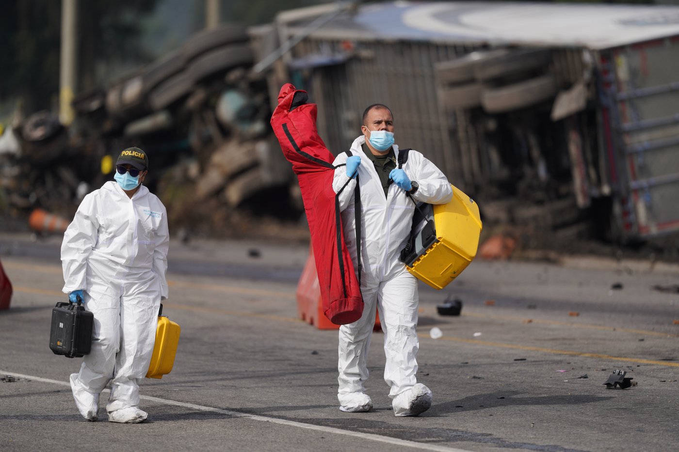 A road accident in Colombia involving several vehicles kills at least 2 people and injures 19 | iNwheels A road accident in Colombia involving several vehicles kills at least 2 people and injures 19 | iNwheels