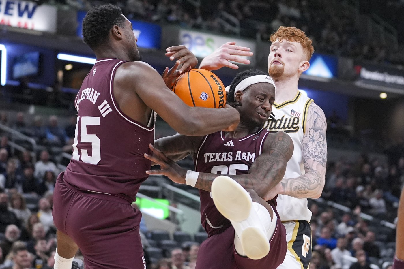 Pharrel Payne's big game helps No. 17 Texas A&M pull away from No. 11 Purdue 70-66 | iNFOnews.ca