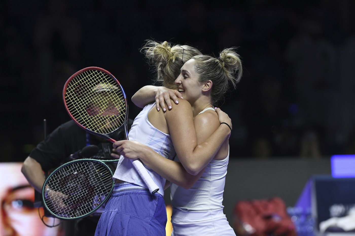 Dabrowski and Routliffe reach Wimbledon third round in women’s doubles | iNFOnews.ca Dabrowski and Routliffe reach Wimbledon third round in women’s doubles | iNFOnews.ca