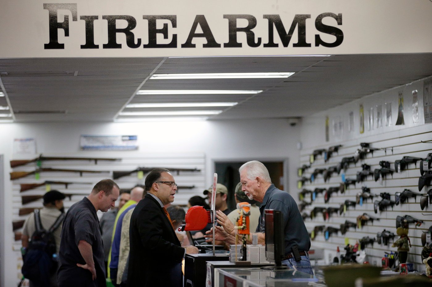 Justice Department lawsuit alleges Los Angeles sheriff processes concealed carry licenses too slowly | iNFOnews.ca Justice Department lawsuit alleges Los Angeles sheriff processes concealed carry licenses too slowly | iNFOnews.ca