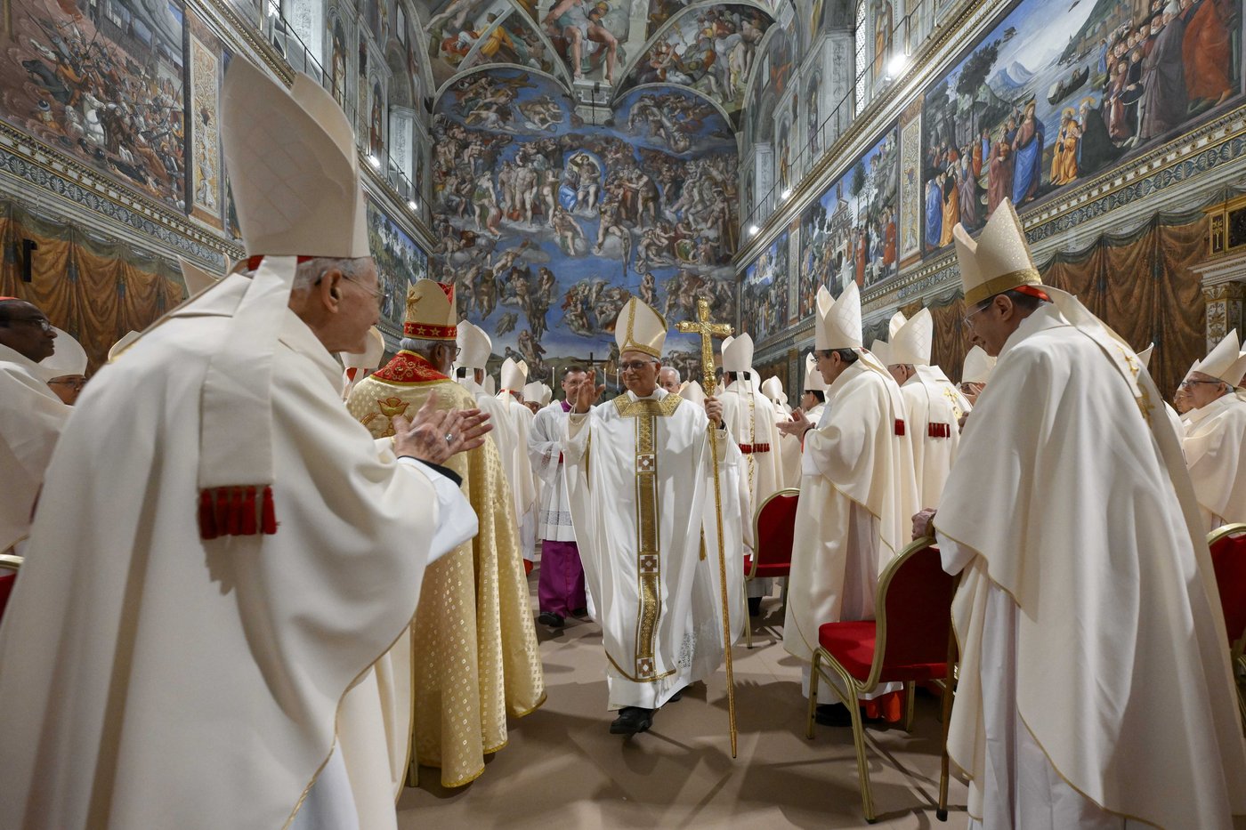 Faith, power and missionary work: some highlights from Pope Leo XIV's first homily | iNFOnews.ca