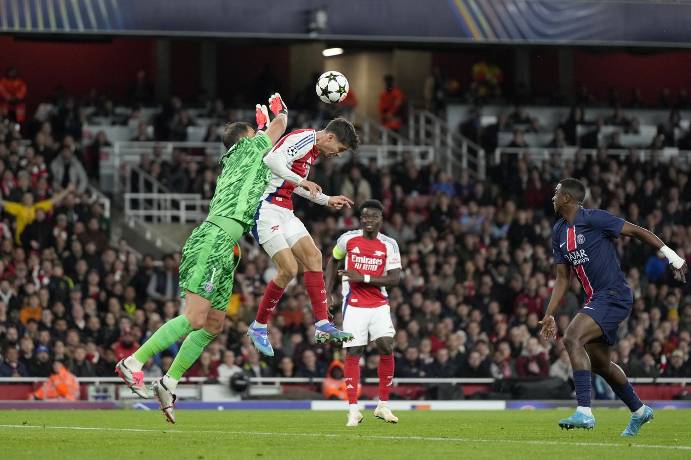 Donnarumma’s high-ball blunders may cost PSG if French league is close | iNFOnews.ca Donnarumma’s high-ball blunders may cost PSG if French league is close | iNFOnews.ca