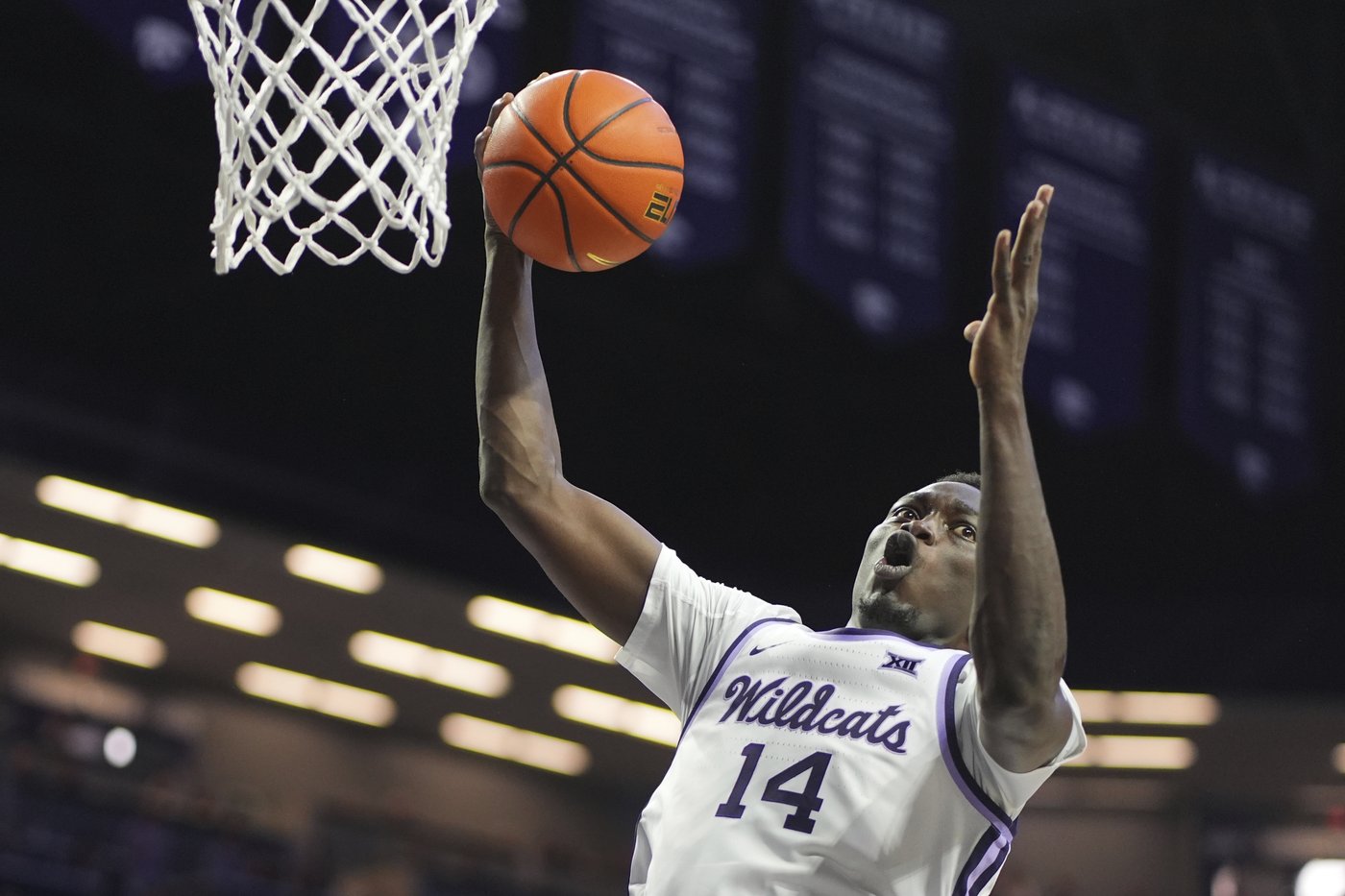 LSU beats Kansas State 76-65 behind Cam Carter's 20 points against his former team | iNFOnews.ca LSU beats Kansas State 76-65 behind Cam Carter's 20 points against his former team | iNFOnews.ca