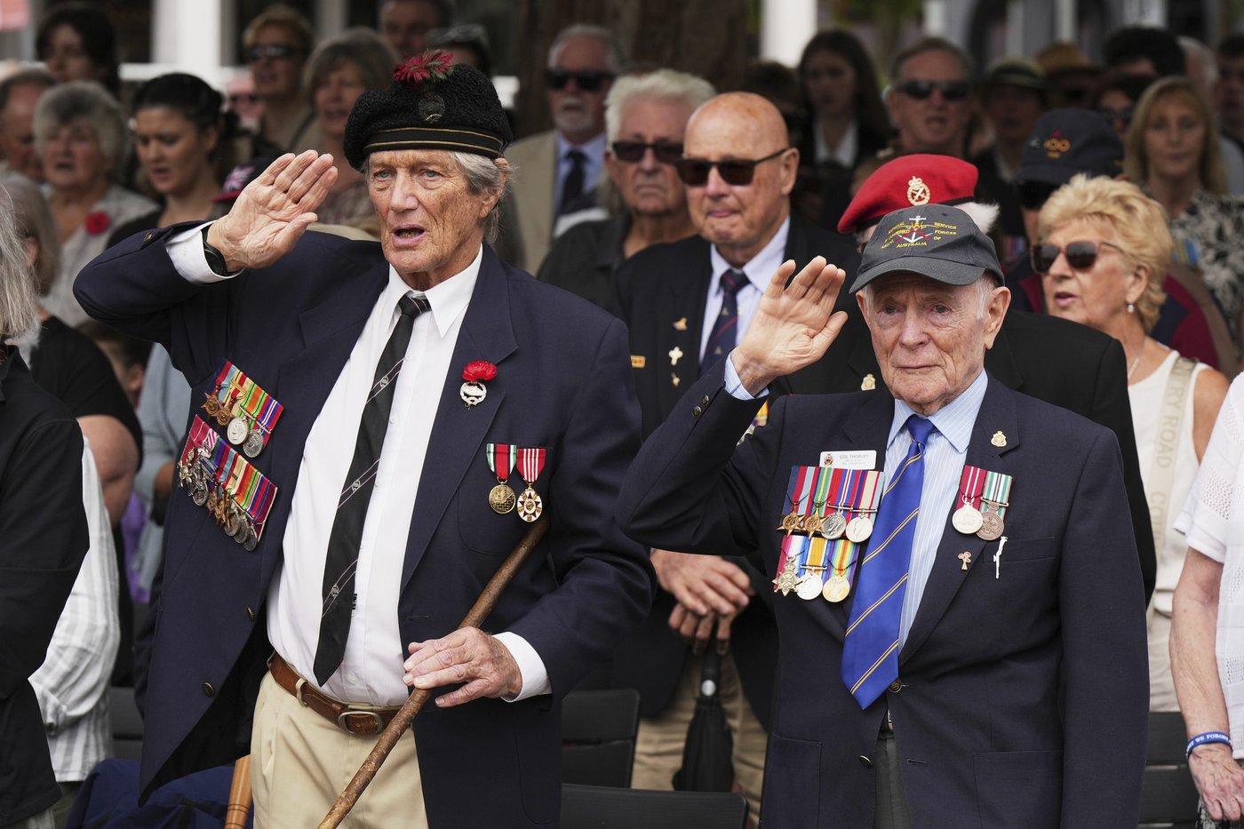 Australians and New Zealanders commemorate war dead on Anzac Day | iNFOnews.ca Australians and New Zealanders commemorate war dead on Anzac Day | iNFOnews.ca