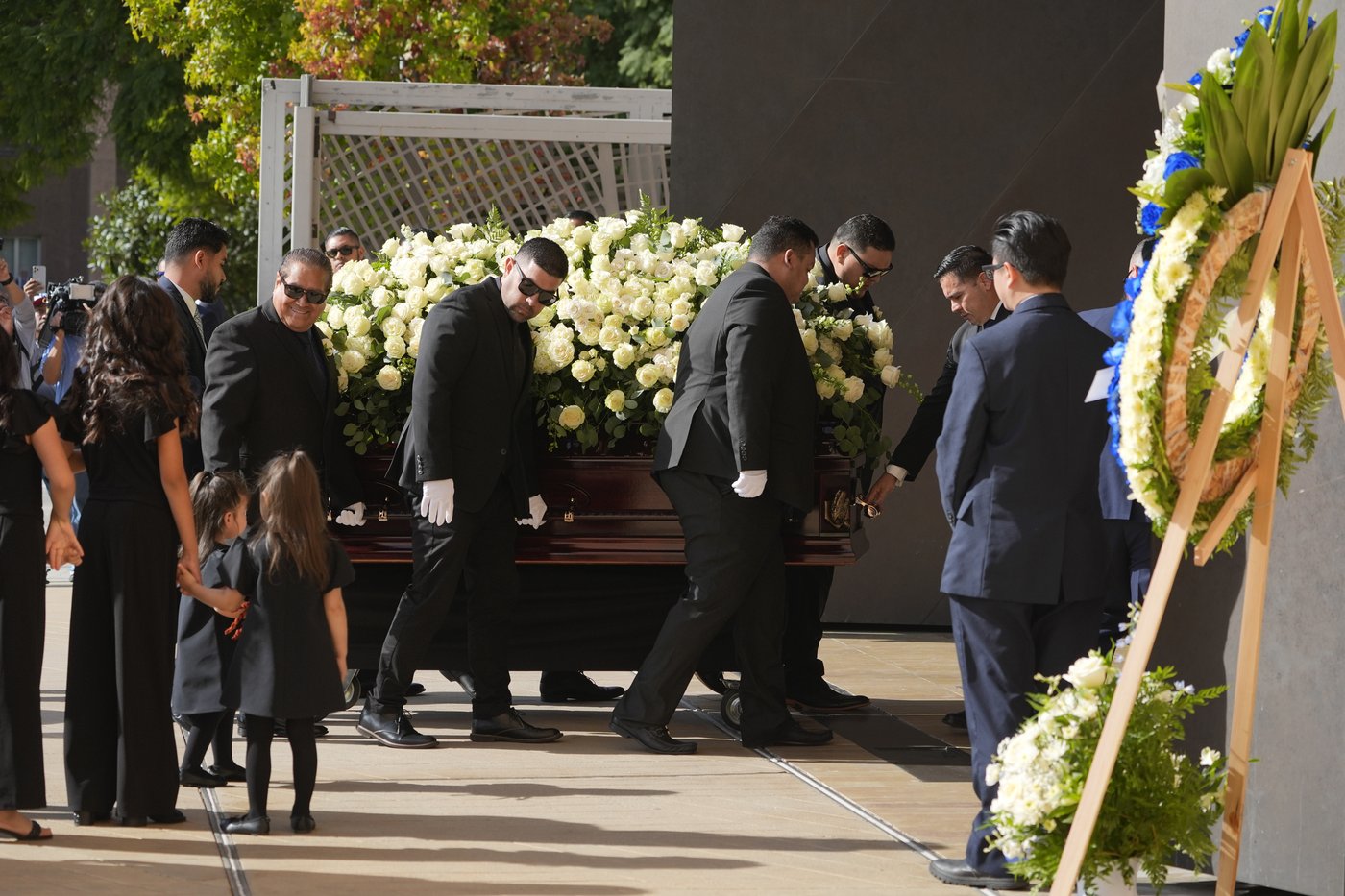 Dodgers star Fernando Valenzuela remembered for having 'the heart of a lion' at his funeral | iNFOnews.ca Dodgers star Fernando Valenzuela remembered for having 'the heart of a lion' at his funeral | iNFOnews.ca