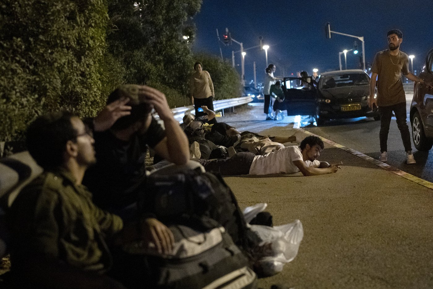 Iran fires at least 180 missiles into Israel as regionwide conflict grows | iNFOnews.ca Iran fires at least 180 missiles into Israel as regionwide conflict grows | iNFOnews.ca