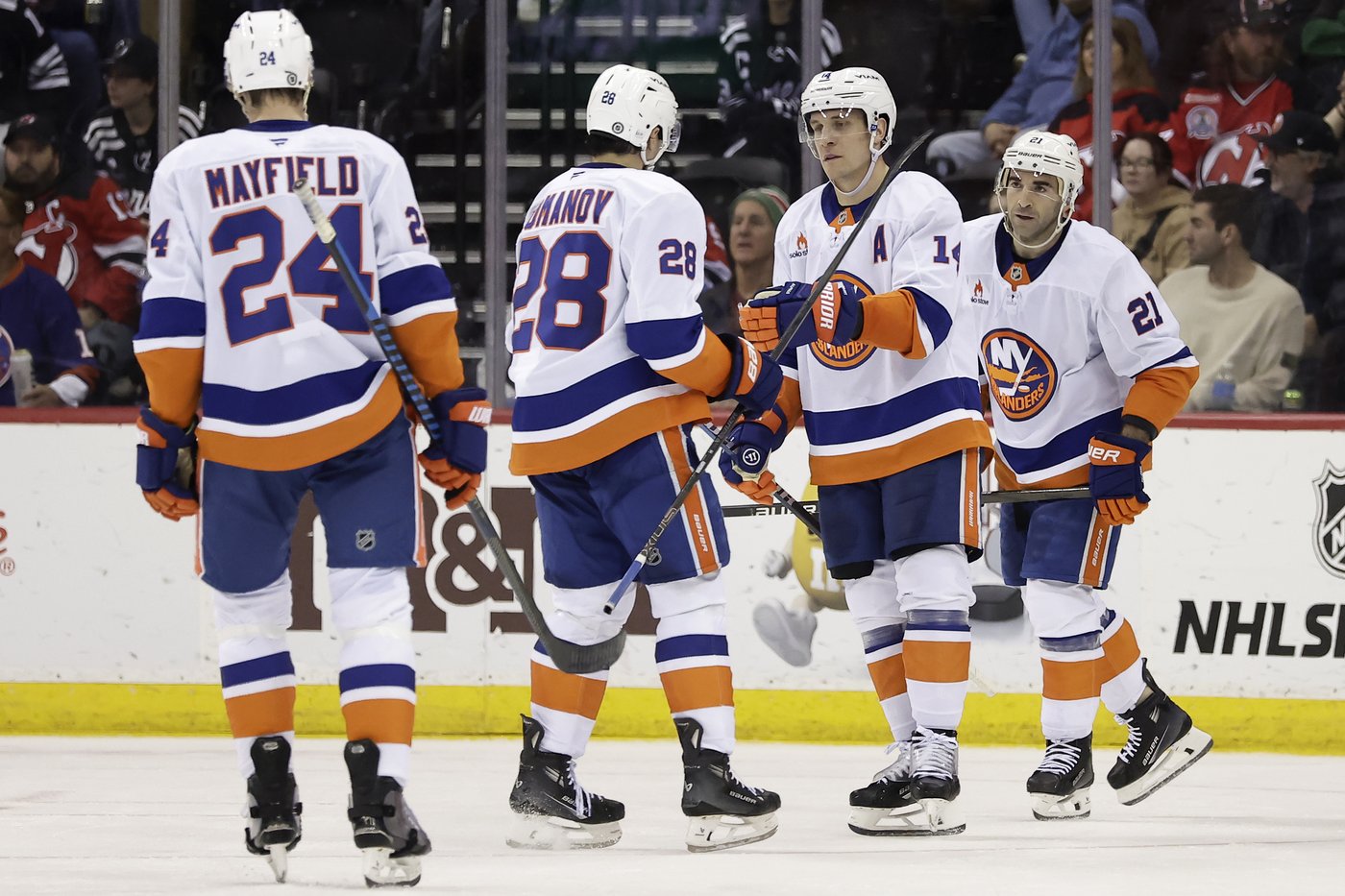 Bo Horvat scores, Ilya Sorokin makes 25 saves and Islanders top Devils 1-0 | iNFOnews.ca Bo Horvat scores, Ilya Sorokin makes 25 saves and Islanders top Devils 1-0 | iNFOnews.ca