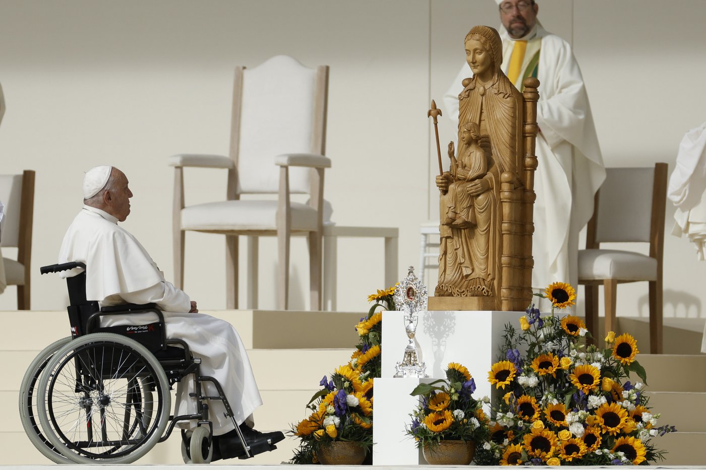Pope ends troubled Belgium visit by doubling down on abortion and women and praising abuse victims | iNFOnews.ca Pope ends troubled Belgium visit by doubling down on abortion and women and praising abuse victims | iNFOnews.ca