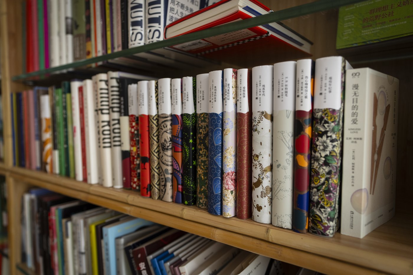 As China cracks down on bookstores at home, Chinese-language booksellers are flourishing overseas | iNFOnews.ca