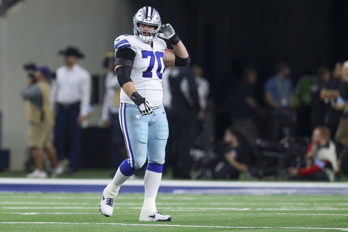 Zack Martin is retiring after a decorated career at guard for the Cowboys, AP sources say | iNFOnews.ca