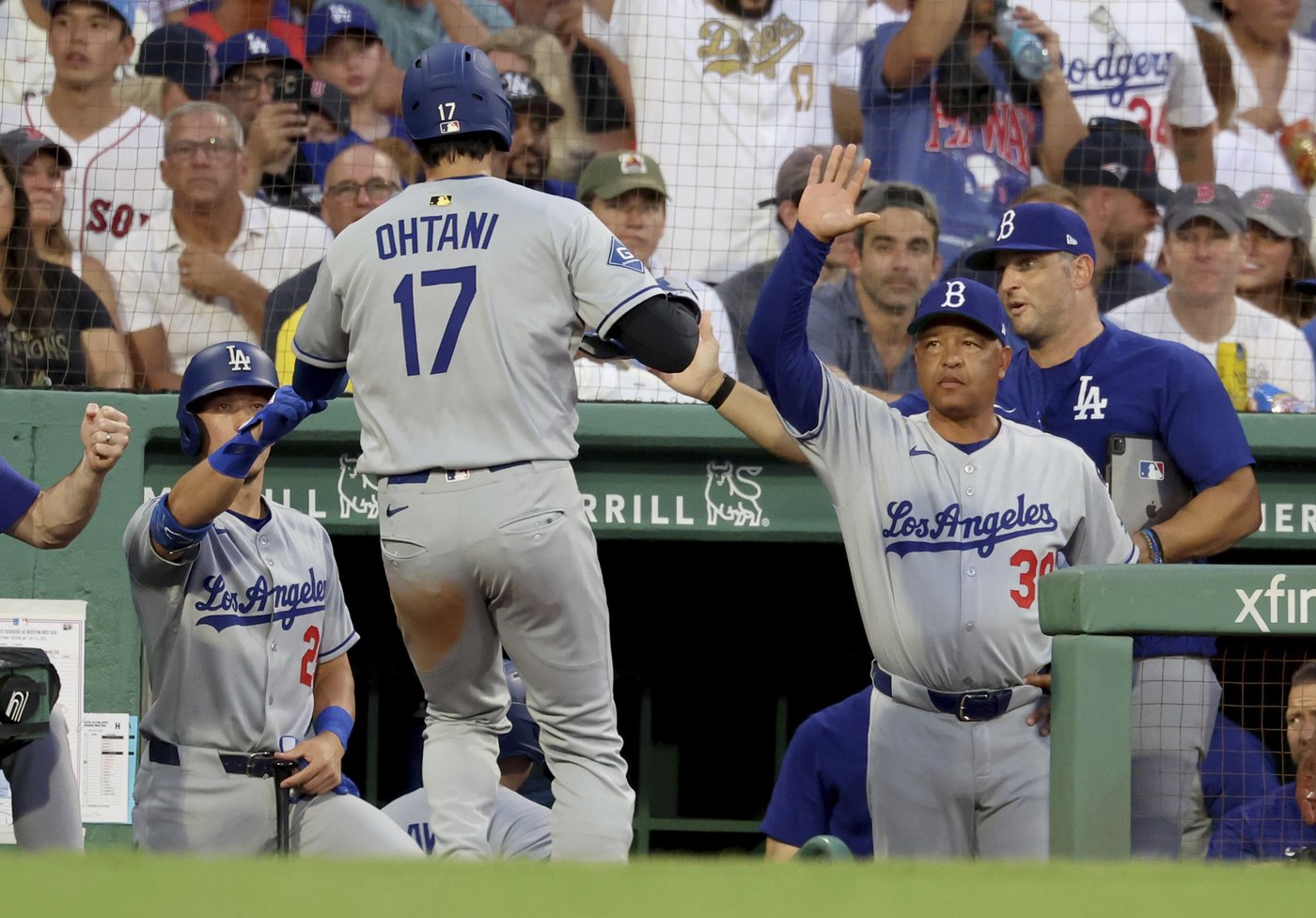 Dodgers beat Red Sox 5-2 as Hernandez homers, Ohtani's streak ends | iNFOnews.ca Dodgers beat Red Sox 5-2 as Hernandez homers, Ohtani's streak ends | iNFOnews.ca