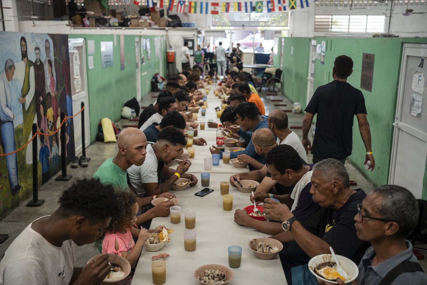 Trump's foreign aid freeze guts grassroots groups helping migrants in Latin America | iNFOnews.ca