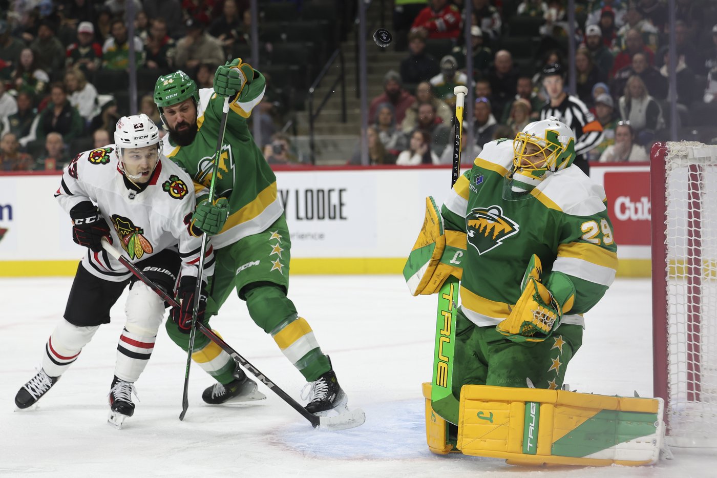 Spurgeon breaks 33-game scoreless streak with two goals, Minnesota beats Chicago 3-2 | iNFOnews.ca Spurgeon breaks 33-game scoreless streak with two goals, Minnesota beats Chicago 3-2 | iNFOnews.ca