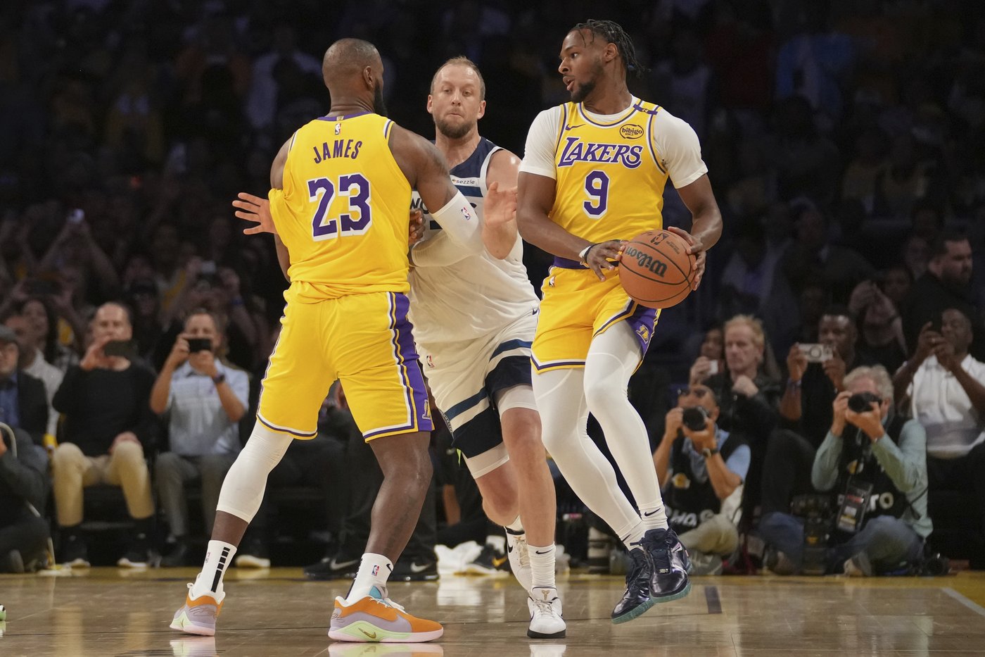 LeBron and Bronny James make NBA history by playing together in Lakers' 110-103 win over Minnesota | iNFOnews.ca