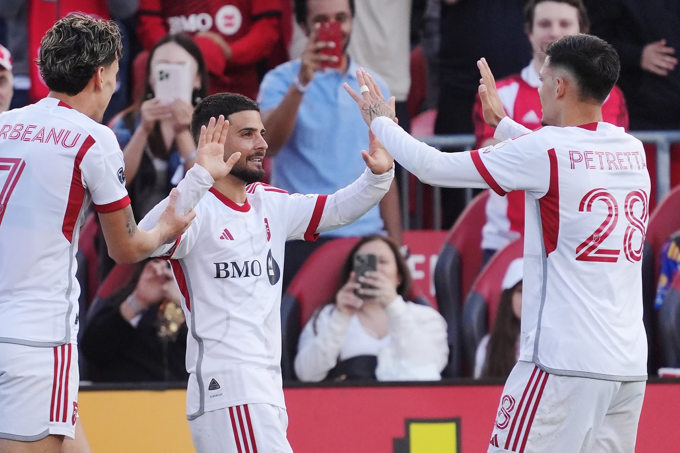 Frozen out, now firing: Lorenzo Insigne reclaims his place with Toronto FC | iNFOnews.ca