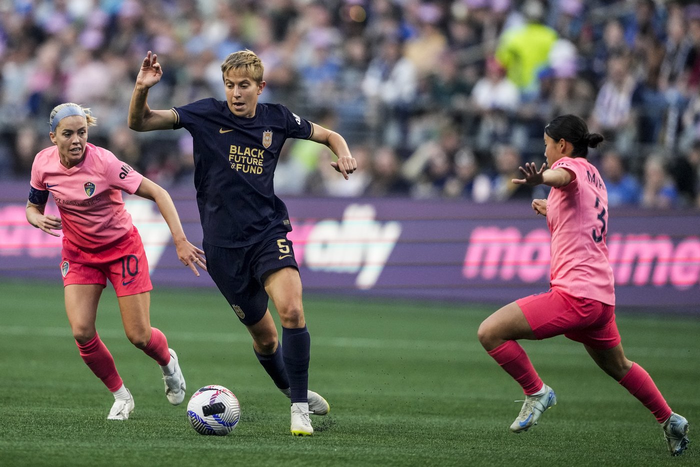 Vancouver Rise add star Canadian midfielder Quinn to growing roster | iNFOnews.ca Vancouver Rise add star Canadian midfielder Quinn to growing roster | iNFOnews.ca