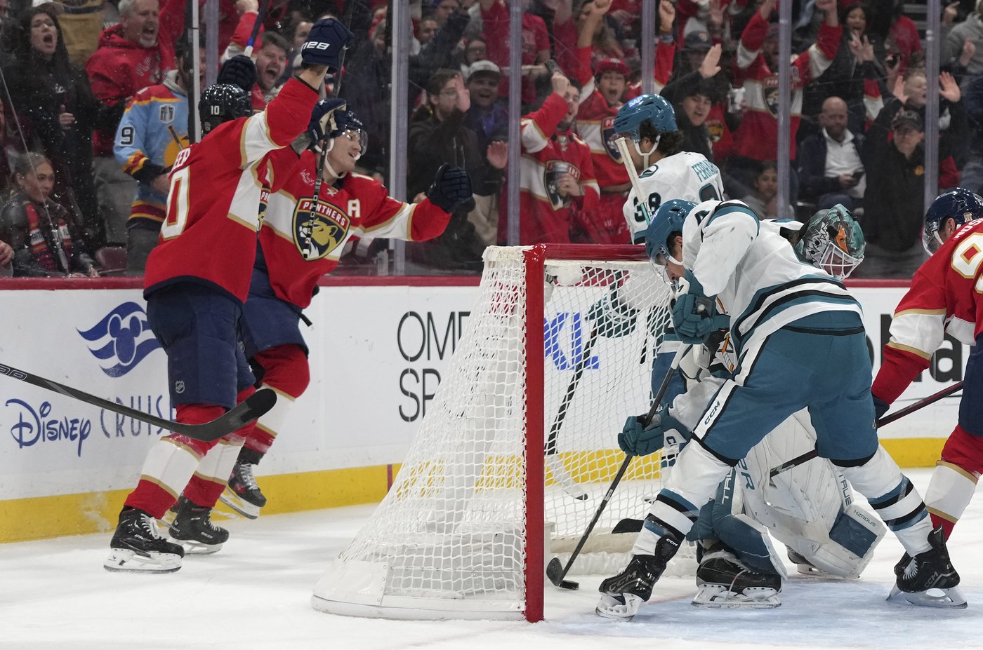 Tkachuk scores 2 more goals, Panthers stay hot with 3-1 win over Sharks | iNFOnews.ca Tkachuk scores 2 more goals, Panthers stay hot with 3-1 win over Sharks | iNFOnews.ca