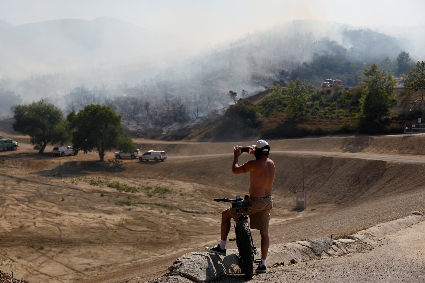 More than 17,000 under evacuation orders as Southern California wildfire threatens homes | iNhome More than 17,000 under evacuation orders as Southern California wildfire threatens homes | iNhome
