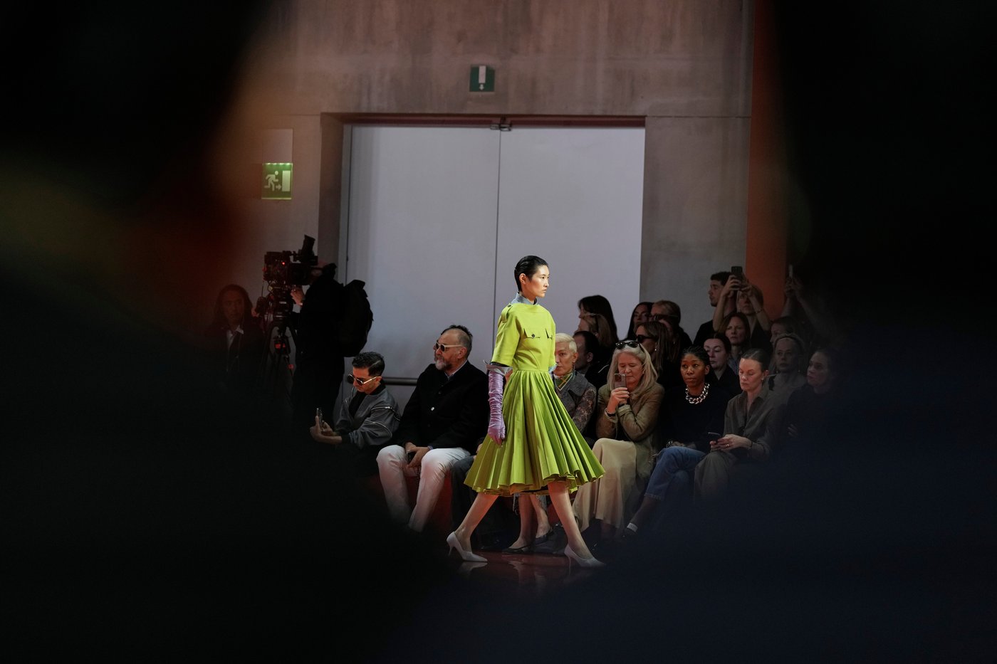 Prada's Milan runway offers the freedom to compose looks beyond fashion's conventions | iNFOnews.ca Prada's Milan runway offers the freedom to compose looks beyond fashion's conventions | iNFOnews.ca