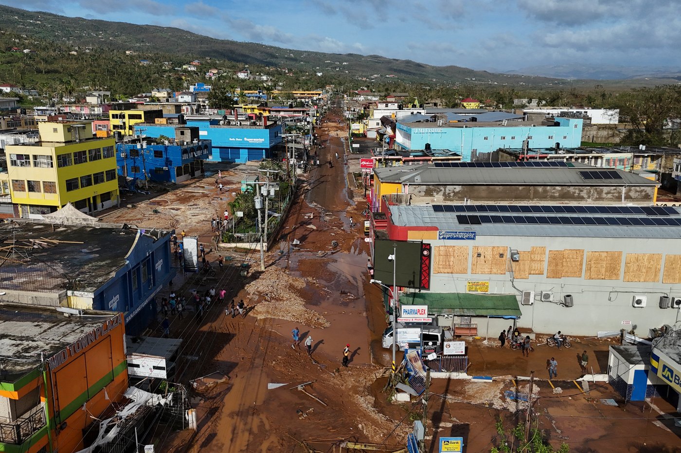 Hurricane Melissa hit areas vulnerable to landslides because of deforestation | iNFOnews.ca