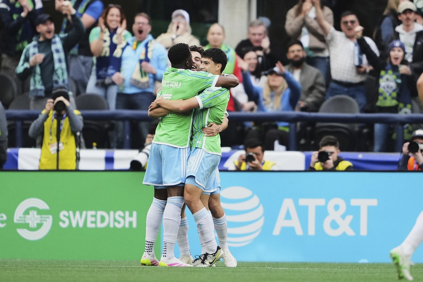 Danny Musovski goal, Stefan Frei's 8 saves help Sounders beat Nashville 3-0 | iNFOnews.ca