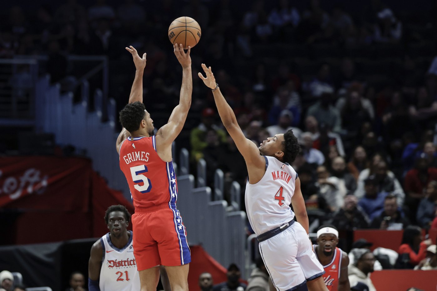 Dowtin scores a career-high 30 points and 76ers snap 12-game skid with 122-103 win over Wizards | iNFOnews.ca Dowtin scores a career-high 30 points and 76ers snap 12-game skid with 122-103 win over Wizards | iNFOnews.ca