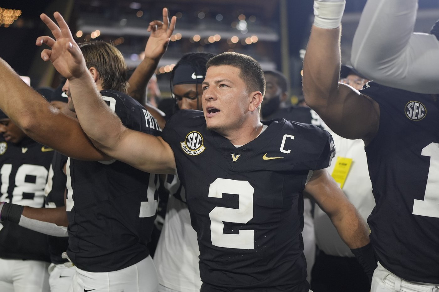 Vanderbilt's football revival: Fans eager to check out undefeated Commodores | iNFOnews.ca