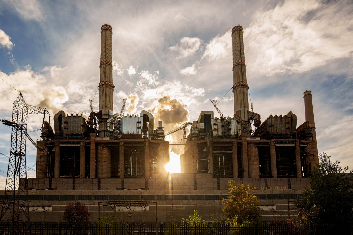 As coal plants shut in Romania, some miners transition to green energy while others are reluctant | iNFOnews.ca