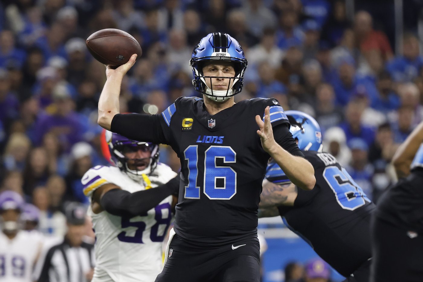 Lions beat Vikings 31-9, win NFC North and No. 1 seed, dropping division rivals to No. 5 | iNFOnews.ca Lions beat Vikings 31-9, win NFC North and No. 1 seed, dropping division rivals to No. 5 | iNFOnews.ca