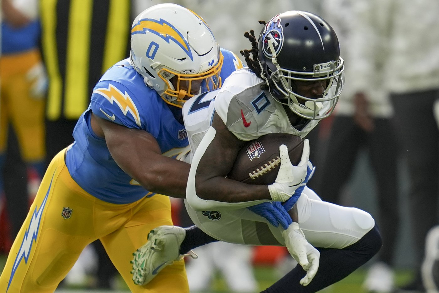 Jim Harbaugh's Chargers start to enter rough waters next week after 3 straight wins | iNFOnews.ca