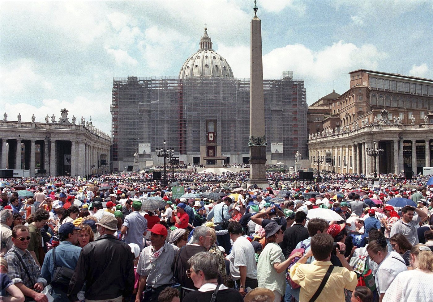 For some, the pope's big Holy Year only aggravates housing crisis as overtourism pushes out Romans | iNFOnews.ca For some, the pope's big Holy Year only aggravates housing crisis as overtourism pushes out Romans | iNFOnews.ca