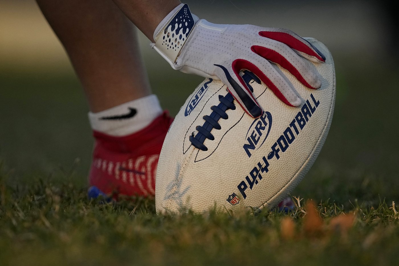 CFL to allow its players to participate in flag football at 2028 Summer Games | iNFOnews.ca