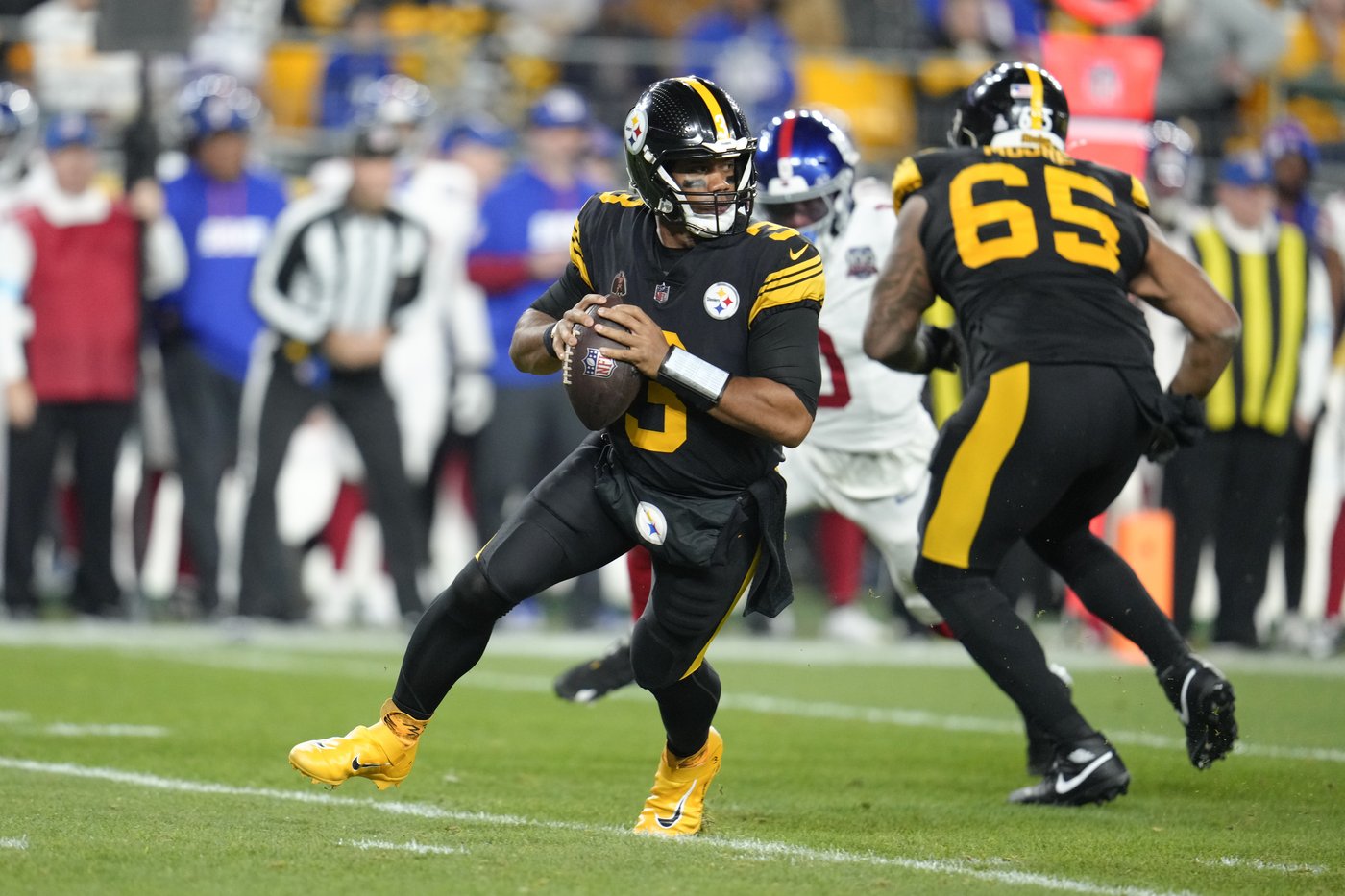 Calvin Austin III scores twice as the Steelers hold off the Giants 26-18 | iNFOnews.ca Calvin Austin III scores twice as the Steelers hold off the Giants 26-18 | iNFOnews.ca
