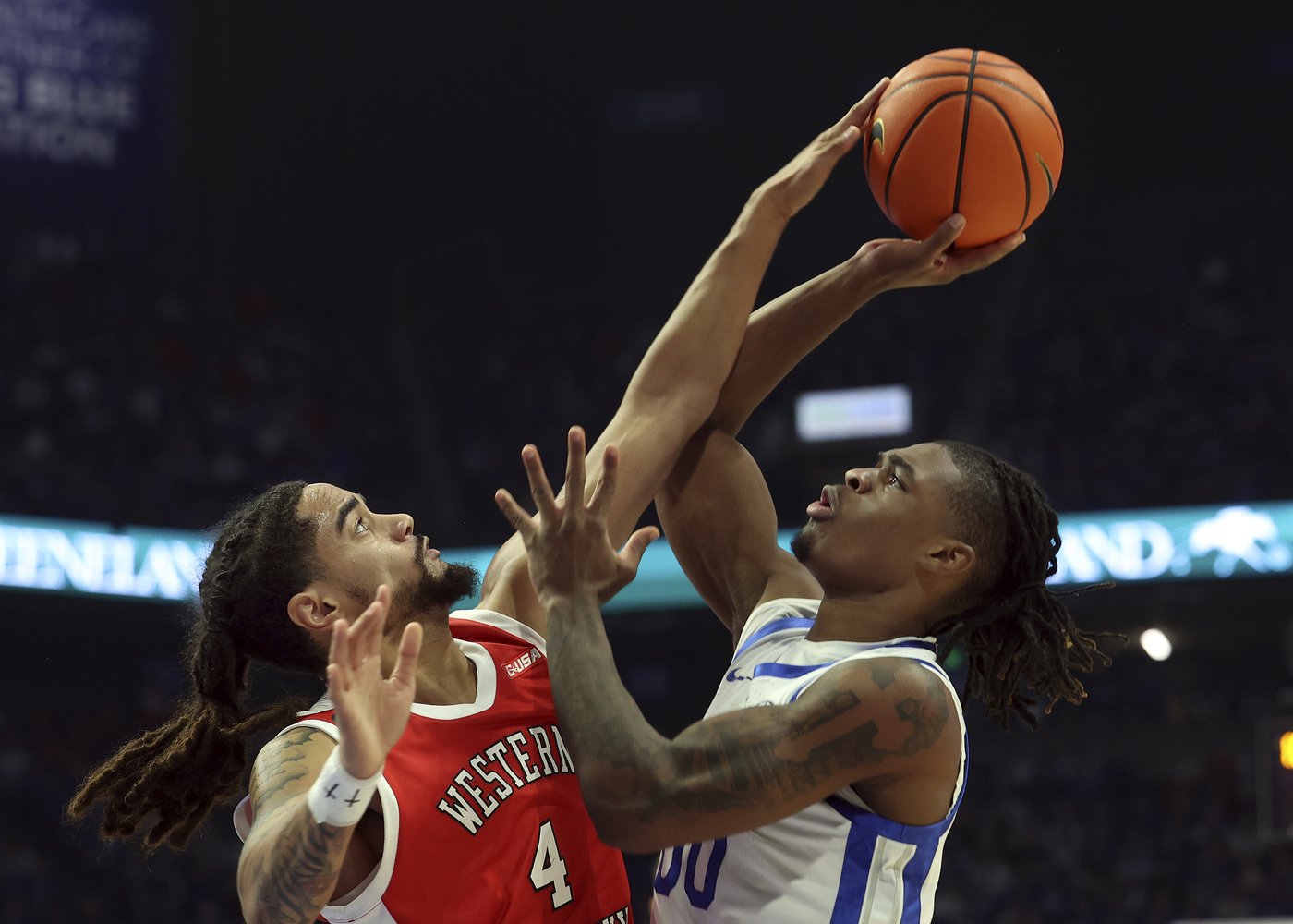 Oweh, Carr each score 18 points to help No. 8 Kentucky outlast Western Kentucky 87-68 | iNFOnews.ca