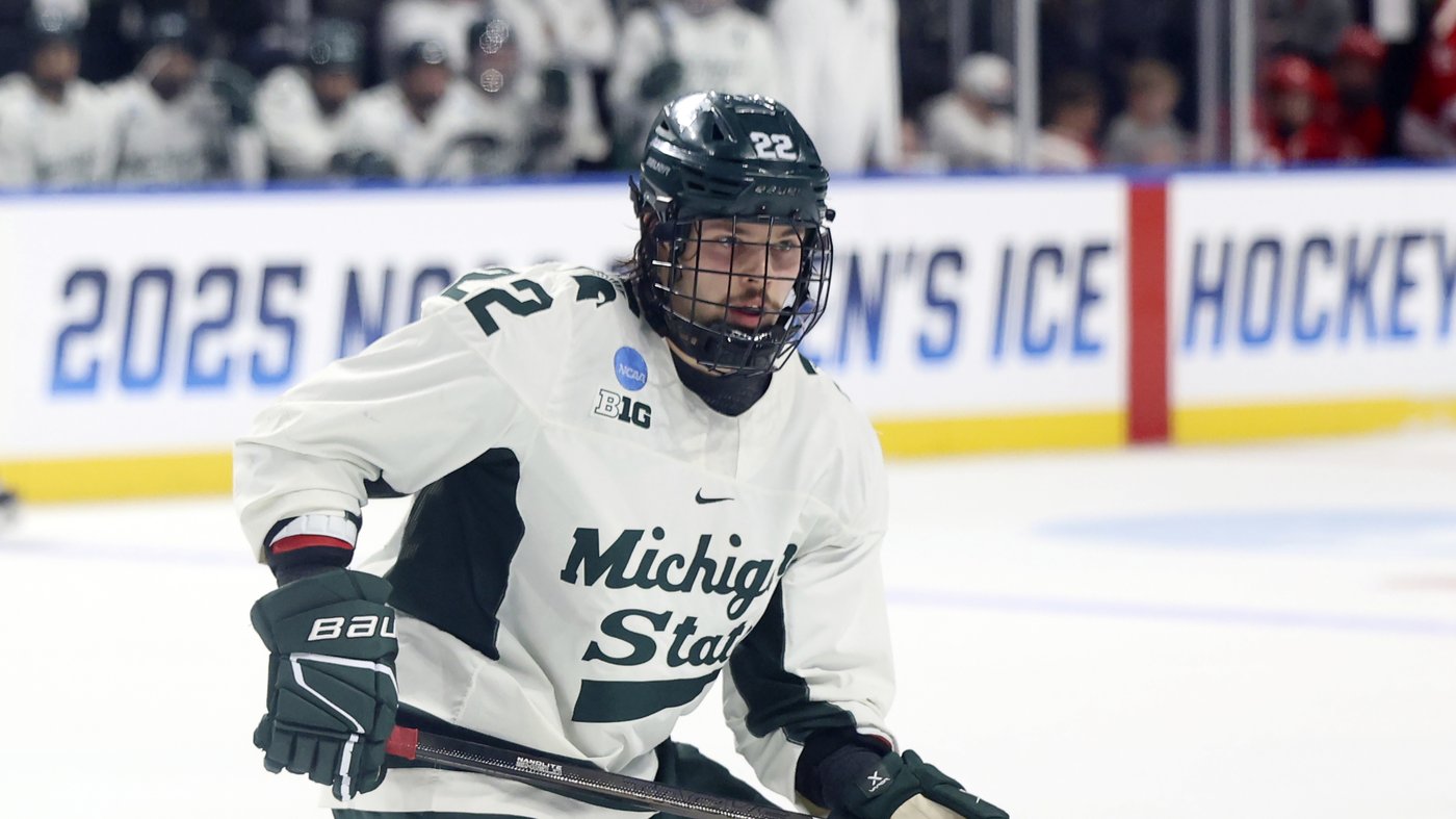 Oilers acquire Hobey Baker winner Isaac Howard from Lightning in exchange for Sam O'Reilly | iNFOnews.ca Oilers acquire Hobey Baker winner Isaac Howard from Lightning in exchange for Sam O'Reilly | iNFOnews.ca