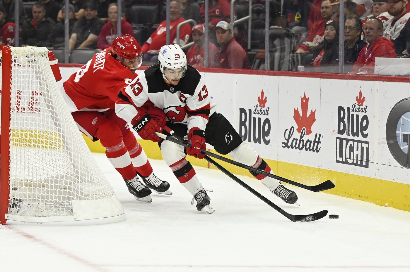 Patrick Kane's late power-play goal lifts Red Wings to 5-3 win over Devils | iNFOnews.ca Patrick Kane's late power-play goal lifts Red Wings to 5-3 win over Devils | iNFOnews.ca