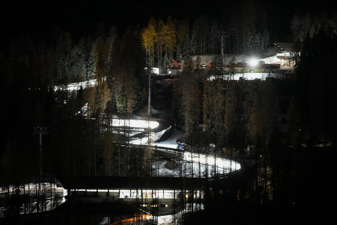 First skeleton test race on controversial new Olympic sliding track won by Weston | iNFOnews.ca