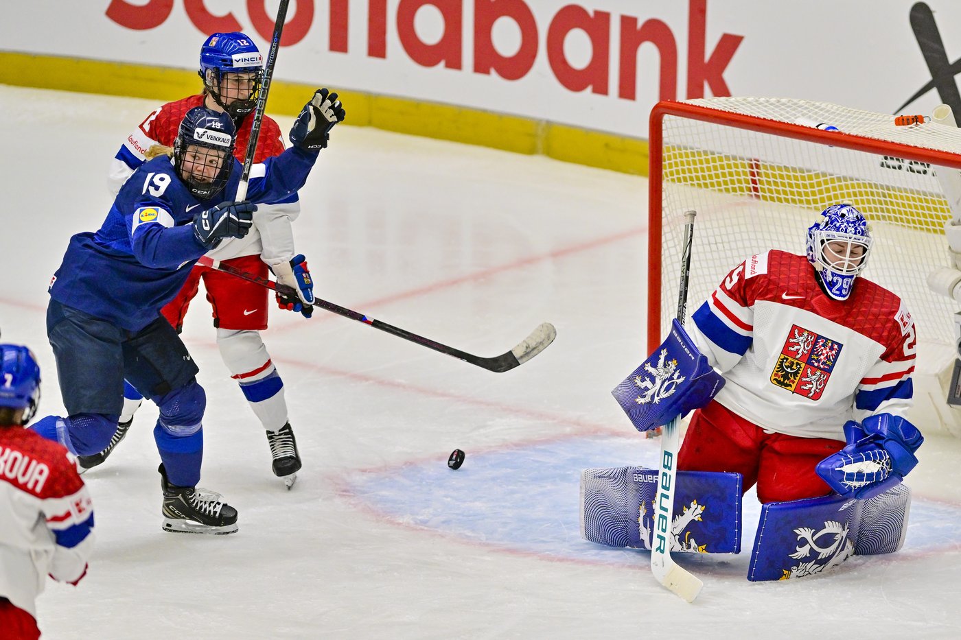 Finland beats Czechs for first win at women’s ice hockey world championship | iNFOnews.ca